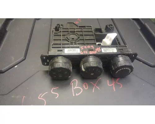 ECM (HVAC) MITSUBISHI FUSO  FE160 Crest Truck Parts