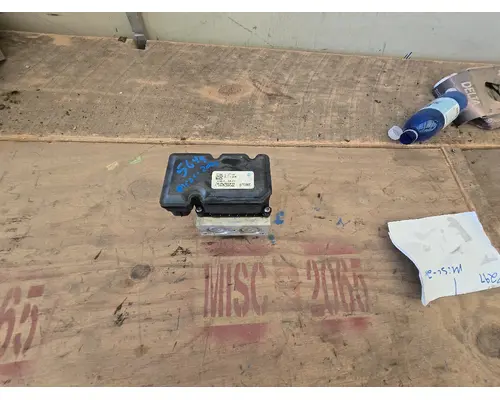 ECM (Brake & ABS) MITSUBISHI FUSO FE-SP Crest Truck Parts