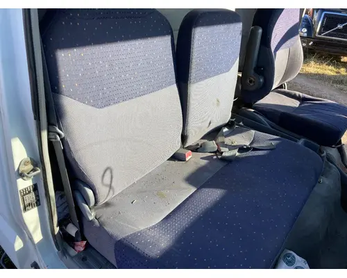 Seat, Front MITSUBISHI FUSO FE649 Vander Haags Inc Col