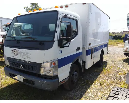 Cab MITSUBISHI FUSO FE85 LKQ Heavy Truck Maryland