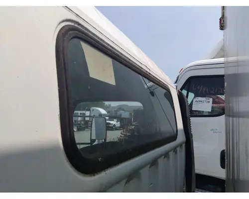 Back Glass MITSUBISHI FUSO FE85 LKQ Heavy Truck Maryland