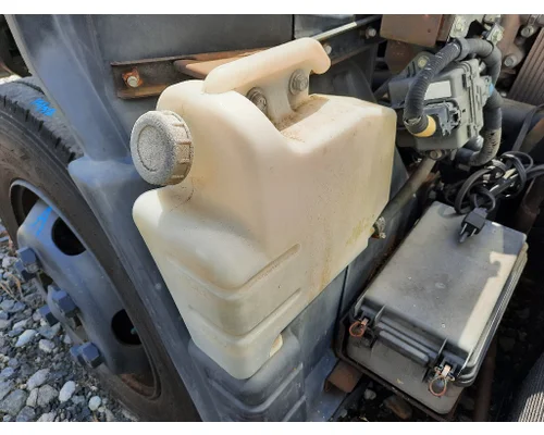 Radiator Overflow Bottle MITSUBISHI FUSO FE85 LKQ Heavy Truck Maryland