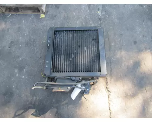 Air Conditioner Condenser MITSUBISHI FUSO FE85D Camerota Truck Parts