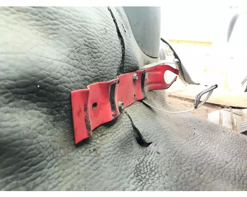 Brackets, Misc. MITSUBISHI FUSO FH211 Vander Haags Inc Cb