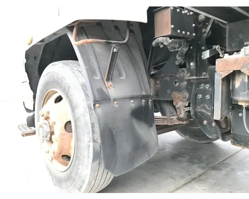 Fender MITSUBISHI FUSO FK417 Vander Haags Inc Cb