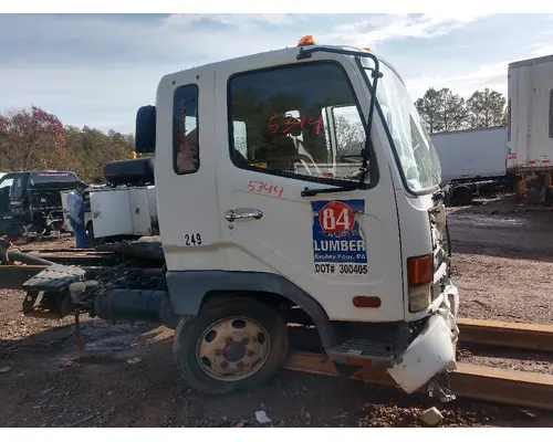 Spindle / Knuckle, Front MITSUBISHI FUSO FK61F Crest Truck Parts