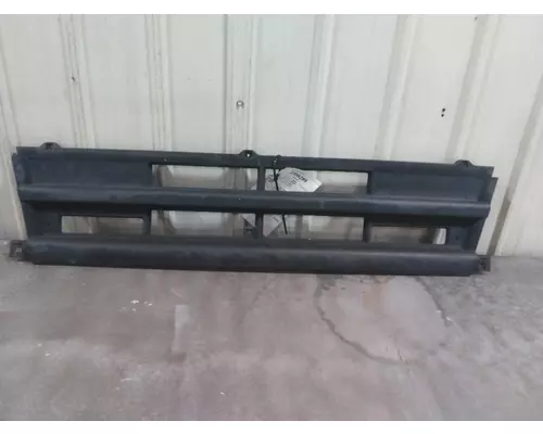 Grille MITSUBISHI FUSO FM617 2008-2011 LKQ Heavy Truck Maryland