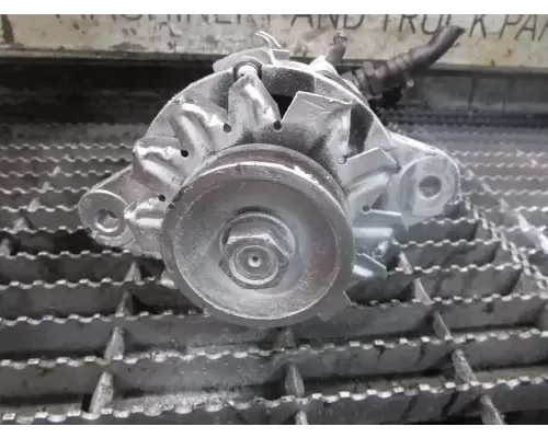 Mitsubishi 4D31 Alternator