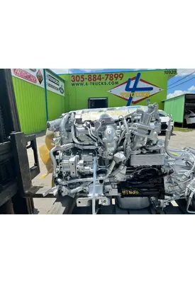 Mitsubishi 4M50-3AT8 Engine Assembly