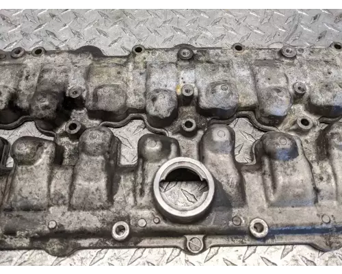 Mitsubishi 4M50-8AT8 Valve Cover