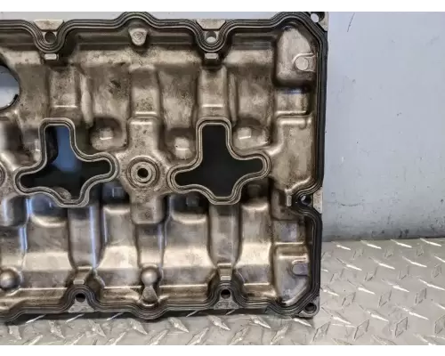 Mitsubishi 4M50-8AT8 Valve Cover