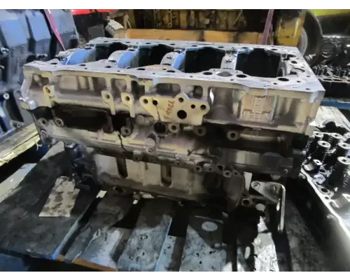 Mitsubishi 4M50 Cylinder Block