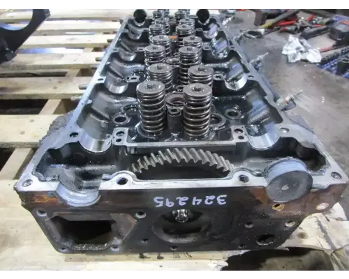 Mitsubishi 4M50 Cylinder Head