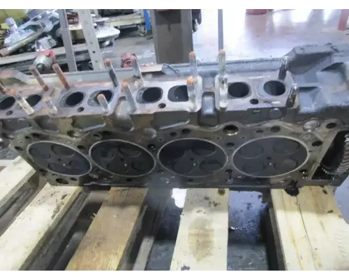 Mitsubishi 4M50 Cylinder Head