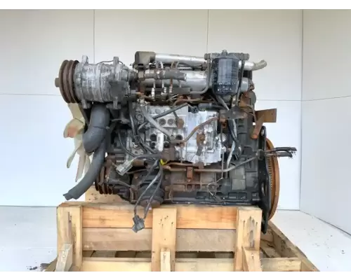 Engine Assembly Mitsubishi 4D34-3A Complete Recycling