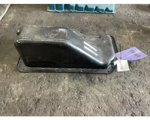 Oil Pan Mitsubishi 4D34-3AT3B Camerota Truck Parts