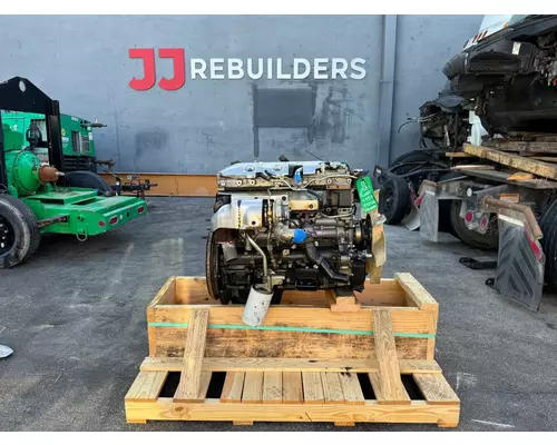 Engine Assembly MITSUBISHI 4M50-3AT8 JJ Rebuilders Inc
