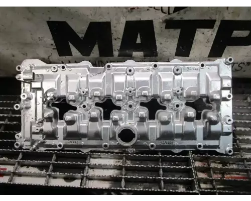 Valve Cover Mitsubishi 4M50 Machinery And Truck Parts