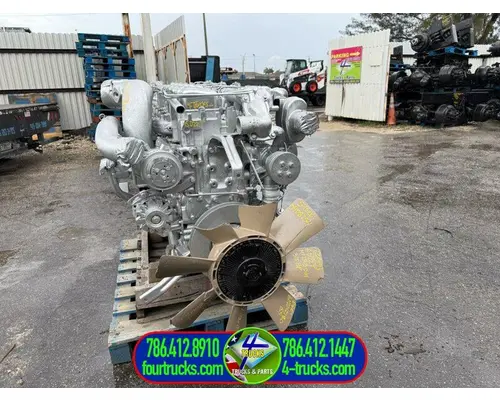 Mitsubishi 6D22-218065 Engine Assembly