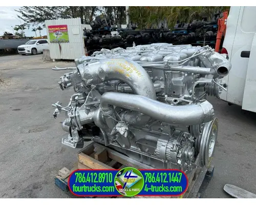 Mitsubishi 6D22T Engine Assembly