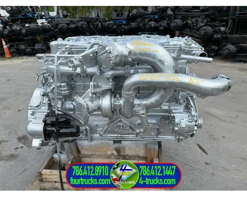 Mitsubishi 6D22 Engine Assembly
