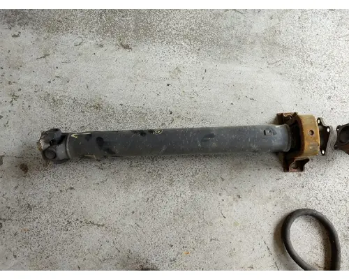 Drive Shaft, Rear Mitsubishi DRIVESHAFT Camerota Truck Parts