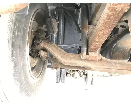 Mitsubishi F040T Axle Assembly, Front (unused)