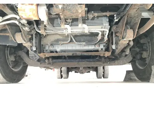 Mitsubishi F200T Axle Assembly, Front (unused)