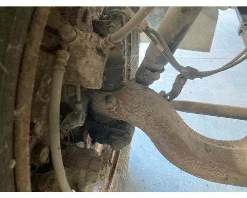 Mitsubishi F200T Axle Assembly, Front (unused)