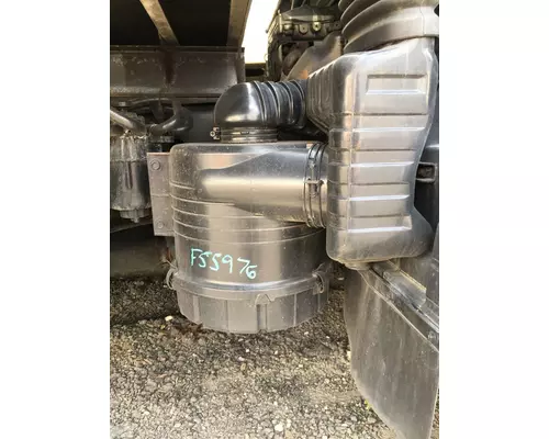 Mitsubishi FE-84D Air Cleaner