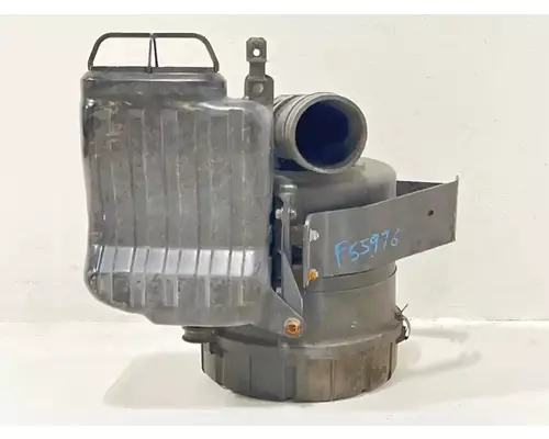 Mitsubishi FE-84D Air Cleaner