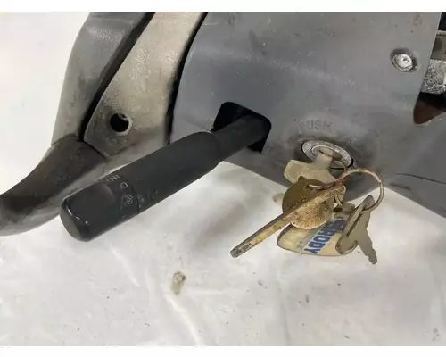 Mitsubishi FE-84D Steering Column