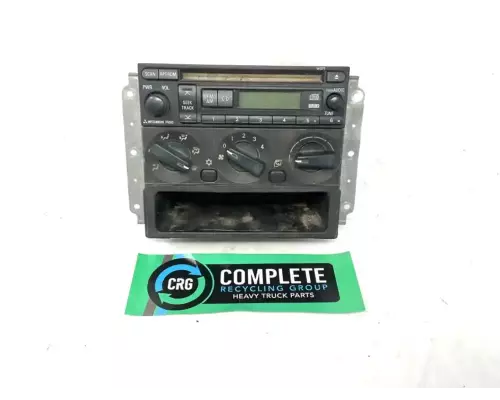 Mitsubishi FE83D Radio
