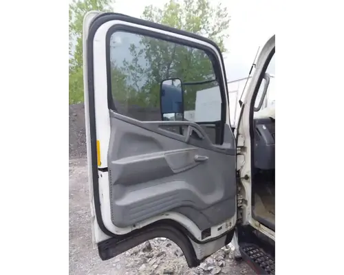 Mitsubishi FE84W Door Assembly, Front