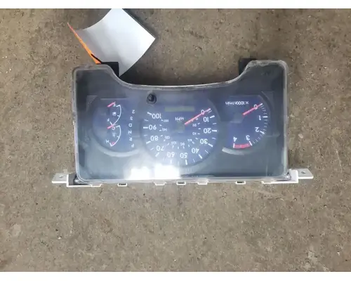 Mitsubishi FE85D Instrument Cluster