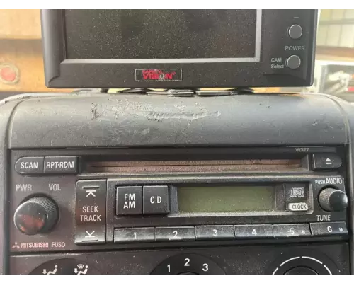 Mitsubishi FE85D Radio