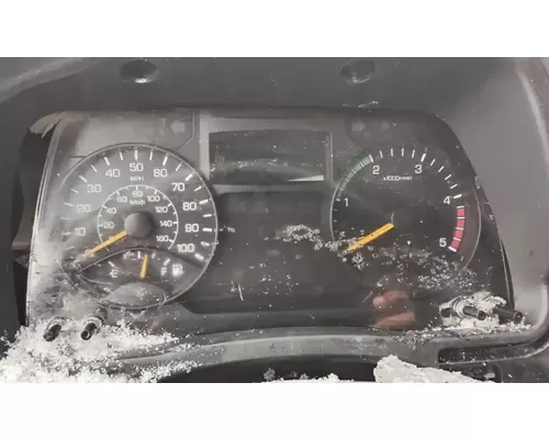Mitsubishi FEC52S Instrument Cluster