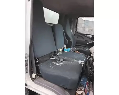 Mitsubishi FEC52S Seat, Front