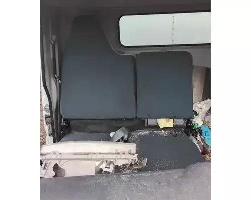 Mitsubishi FEC52S Seat, Front