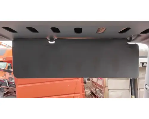 Mitsubishi FEC52S Sun Visor (External)