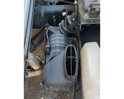 Mitsubishi FEC72S Air Cleaner