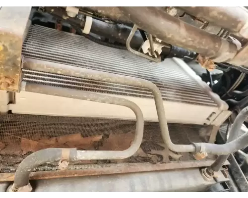 Mitsubishi FEC72S Intercooler