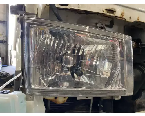 Mitsubishi FEC92S Headlamp Assembly