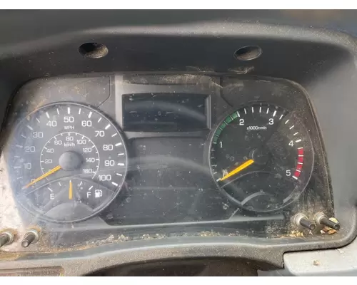 Mitsubishi FEC92S Instrument Cluster