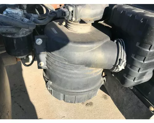 Mitsubishi FE Air Cleaner