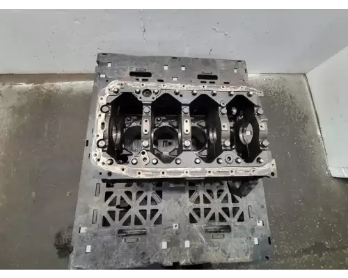 Mitsubishi FE Cylinder Block