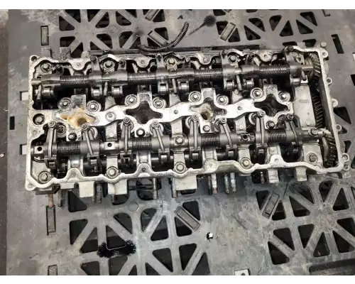 Mitsubishi FE Cylinder Head