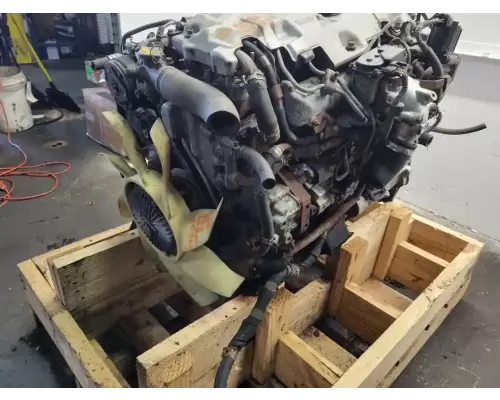 Mitsubishi FE Engine Assembly