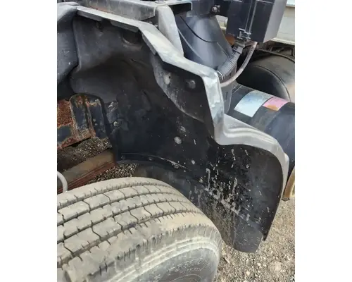 Mitsubishi FH211 Fender Extension
