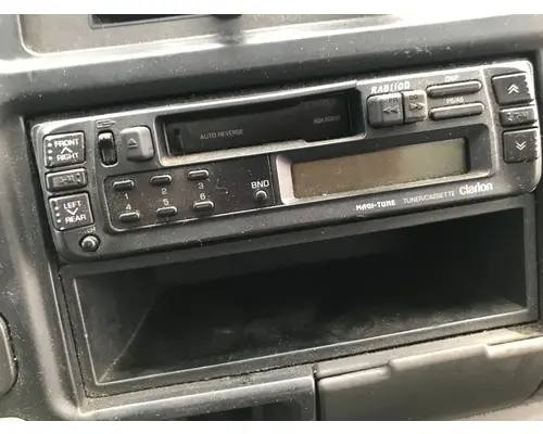 Mitsubishi FH AV Equipment